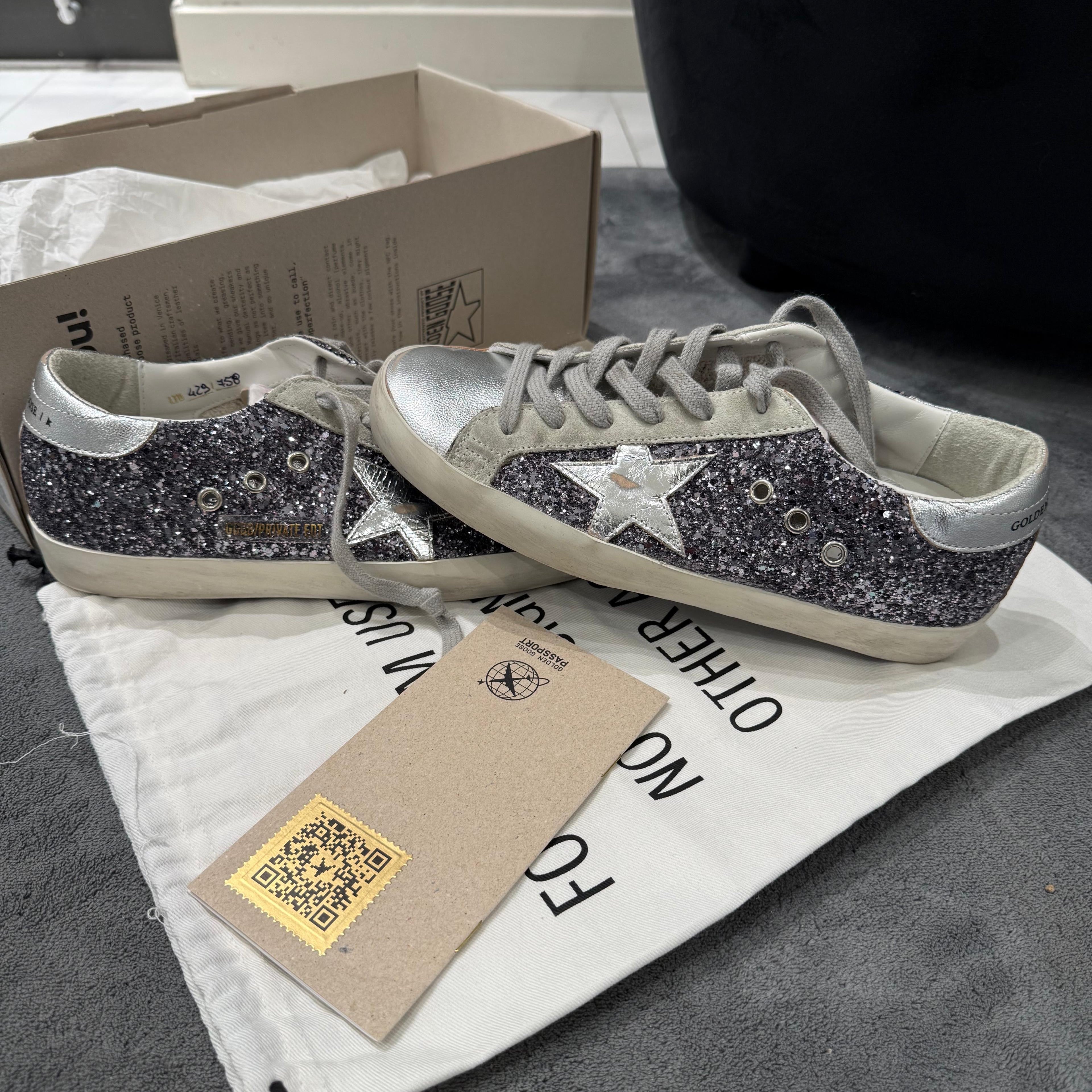 GOLDEN GOOSE SUPER STAR FULL GLITTER STAR SILVER
