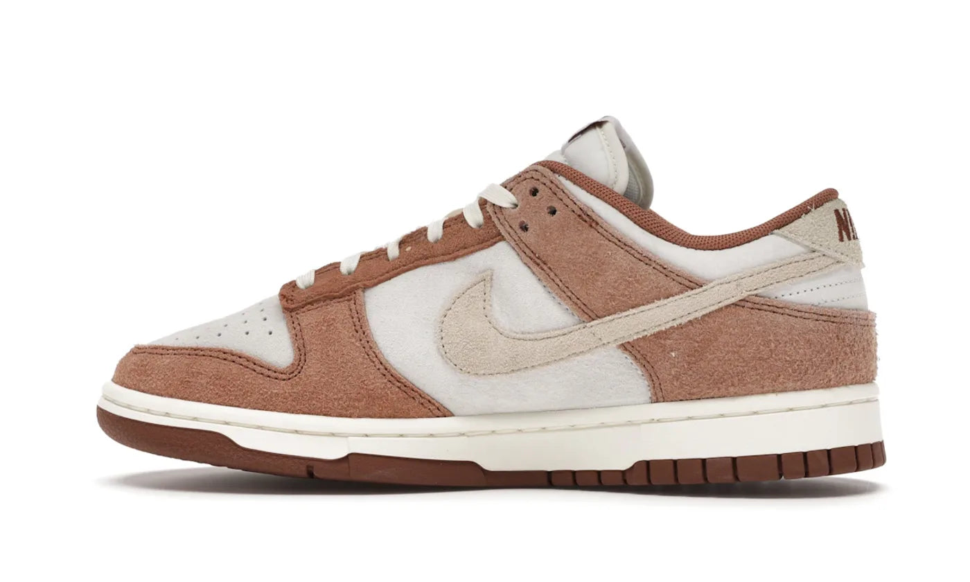 NIKE DUNK LOW MEDIUM CURRY