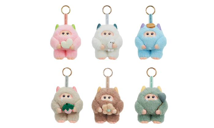 DREAM MART GIGGLE MONSTER BLIND BOXES KEYCHAIN PENDANT