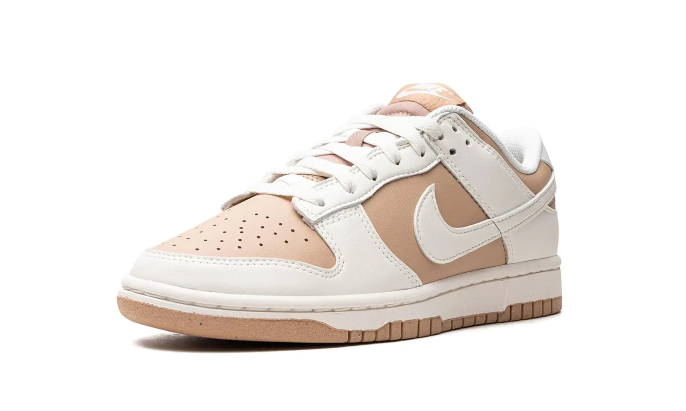 NIKE DUNK LOW NEXT NATURE BEIGE SAIL (W)