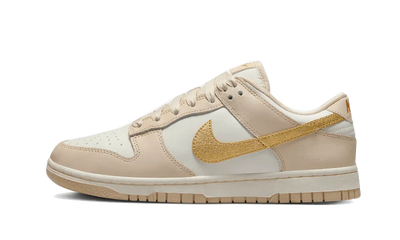 NIKE DUNK LOW PHANTOM MÉTALLISÉ OR