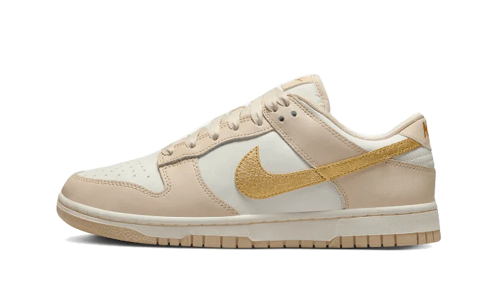 NIKE DUNK LOW PHANTOM MÉTALLISÉ OR