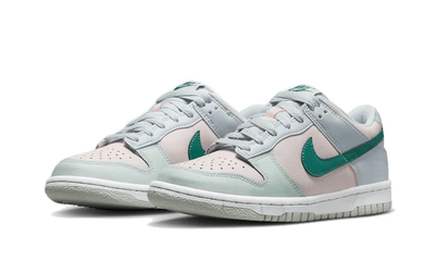 NIKE DUNK LOW MINERAL TEAL
