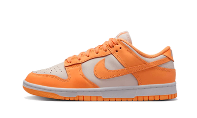 NIKE DUNK LOW PEACH CREAM