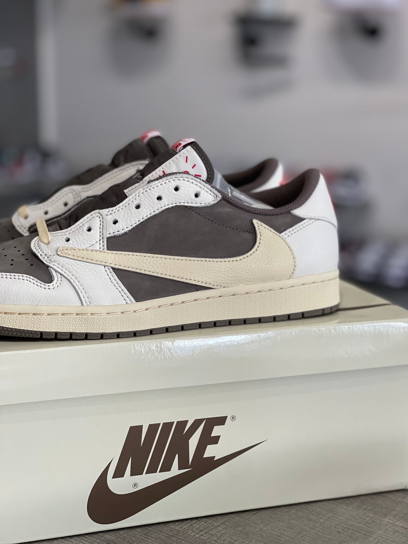 Air force top travis scott prezzo