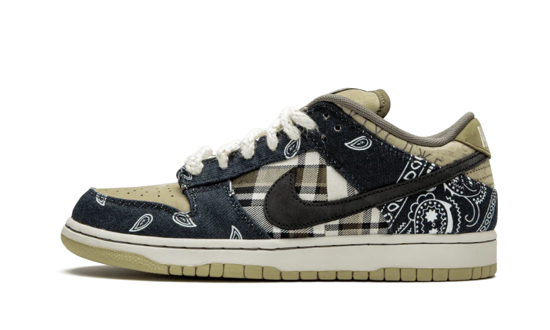 NIKE SB DUNK LOW X TRAVIS SCOTT